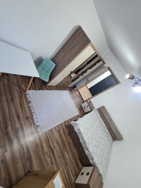 Drumul Taberei, Plaza Romania, metrou 4 minute